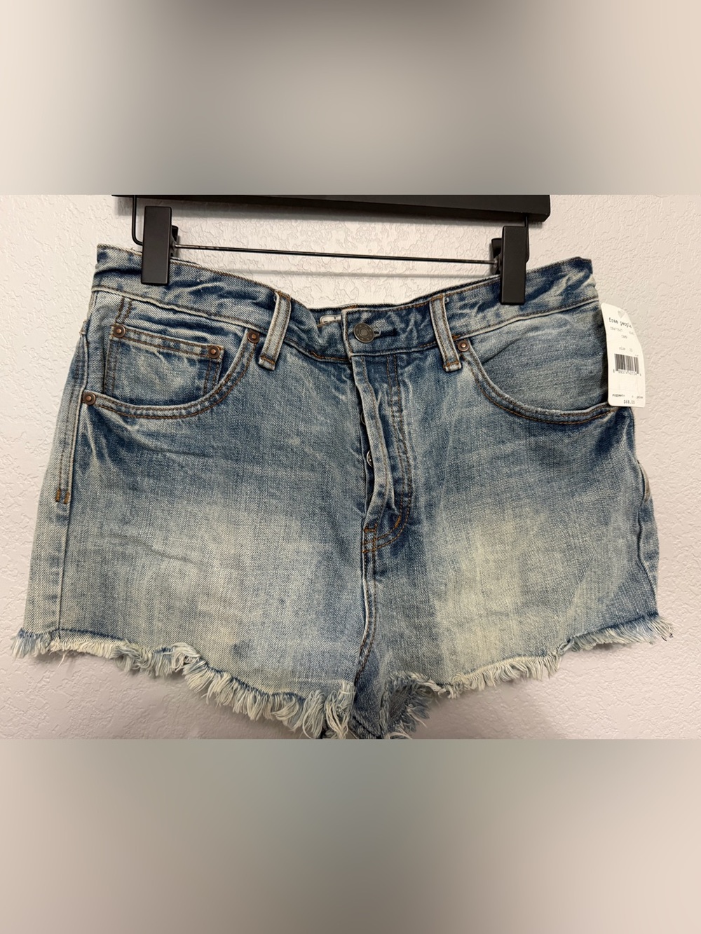 NWT Free People Camp Denim Shorts Light Wash Button Fly Size 31